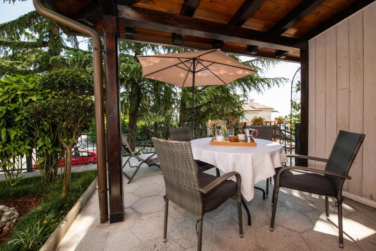 Apartment Amalia Volosko Opatija Dış mekan fotoğraf